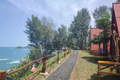 Harga Tiket Pantai Menganti